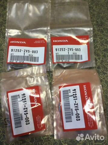 Сальники гребного вала редуктора Honda BF40-50