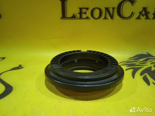 Подшипник переднего стойки Шкода Octavia A7 VAG