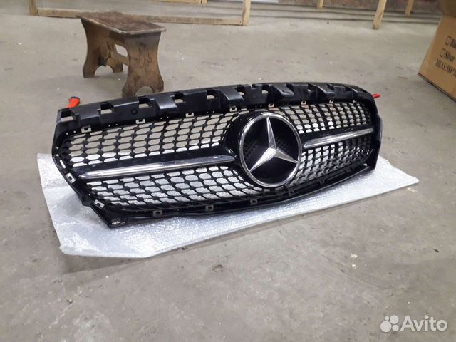 Решетка радиатора Mercedes W117 CLA Diamond C117