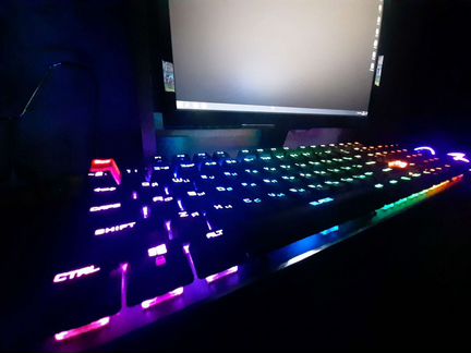 Механическая клавиатура zet blade