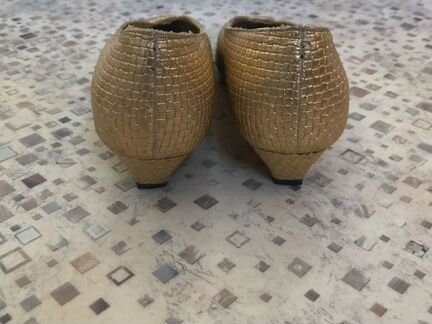 Золотые туфли