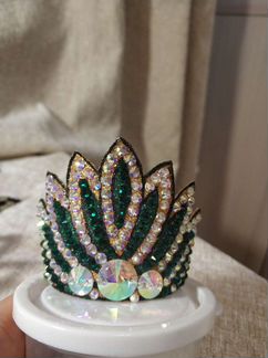 Корона на пучок для гимнастики