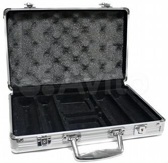 Алюминиевый кейс на 200 фишек