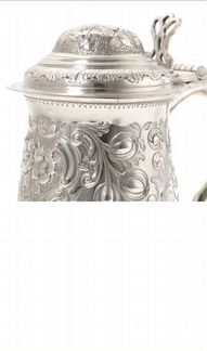 Серебряная кружка с откидной крышкой. Англия, 1772