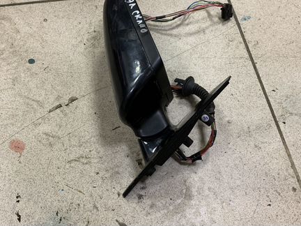 BMW E38 правое зеркало электро складывание