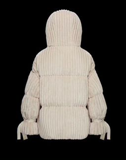 Женская куртка пуховик Moncler Loire