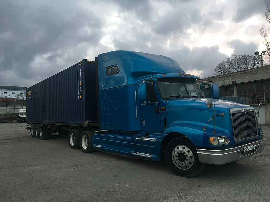 Тягач International Truck 9400