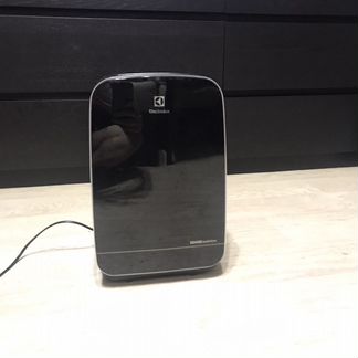 Воздухоувлажнитель Electrolux sensehealthline