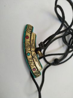 Тибетский кулон с узором