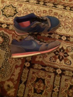 Кроссовки Nike
