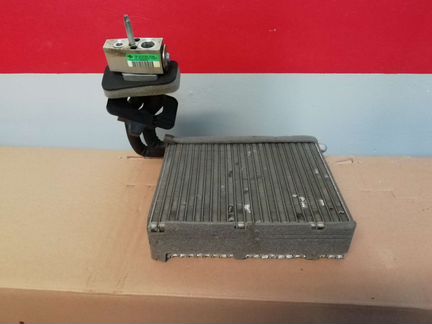 Испаритель кондиционера Ford Focus 3