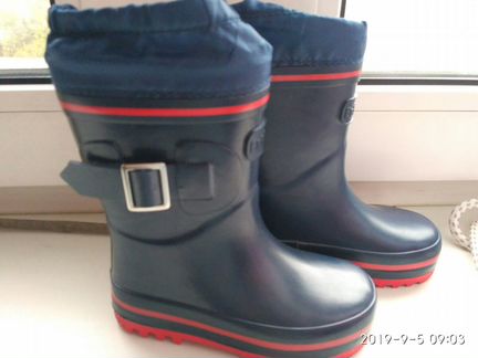 Резиновые сапоги