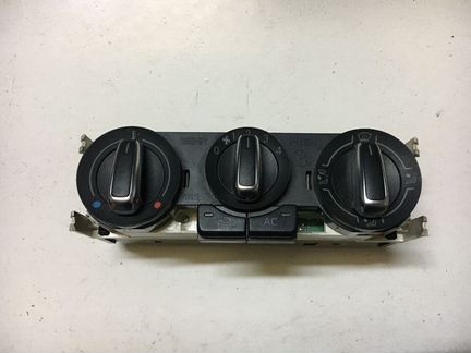 Блок управления Volkswagen 6R0820045L