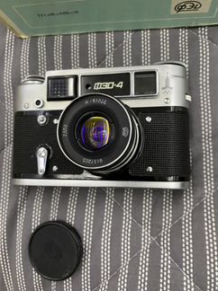 Советский фотоаппарат фэд 4 в коробке