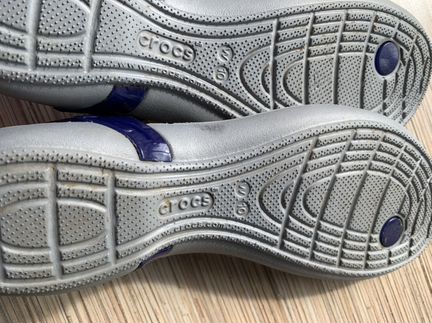 Кроксы шлепки crocs 40 размера