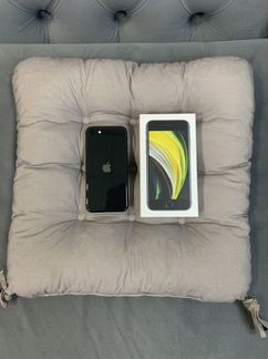 iPhone SE 2020 64 gb