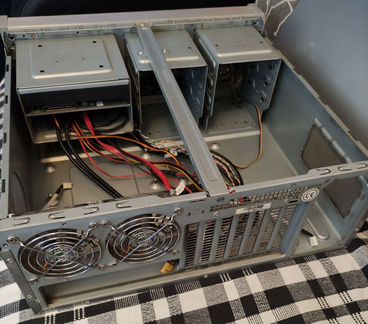 Корпус htps Silverstone lc13e