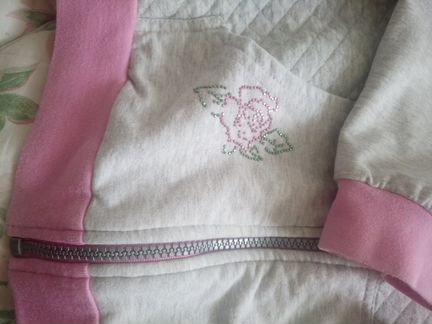 Толстовка с капюшоном на девочку