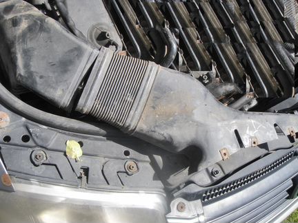 Корпус воздушного фильтра 2.8 3B0133837 vw passat