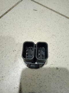 Кнопка стеклоподъемника передняя левая Ford Fusion