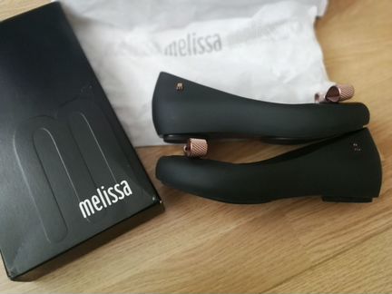 Новые туфли melissa