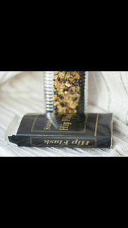 Новая фляга с янтарем