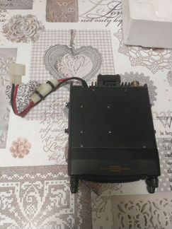 Продаю радиостанцию Yaesu FT-8800R