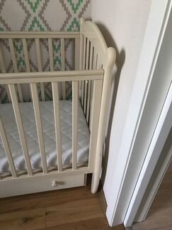 Детская Кроватка с маятником Esperanza Monica