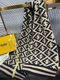 Шарф Fendi