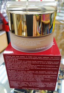 Clarins Пудра рассыпчатая Skin Illusion