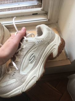 Кроссовки Skechers белые