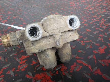 Кран 4-х контурный Вольво фм (Volvo FM) 20452152