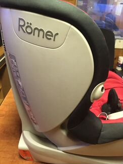 Автомобильное детское кресло