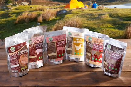 Тушенка и готовые блюда Кронидов и бнп, натурально