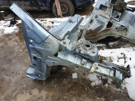 Лонжерон передний правый четверть Ford Focus 2 ff2