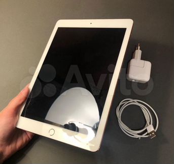 Apple iPad 2018 9.7 wifi 32 gb