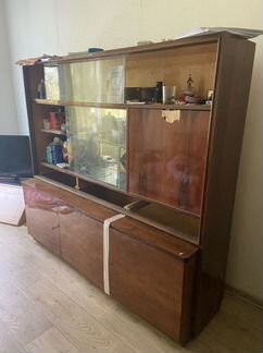 Сервант шкаф