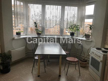 2-к квартира, 60 м², 8/17 эт.