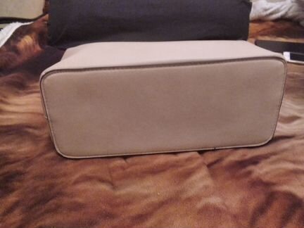 Сумка новая, беж