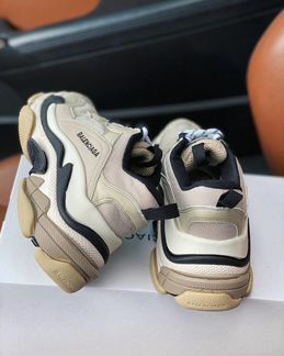 Balenciaga triple s женские