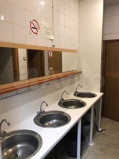 Комната 72 м² в > 9-к, 2/2 эт.