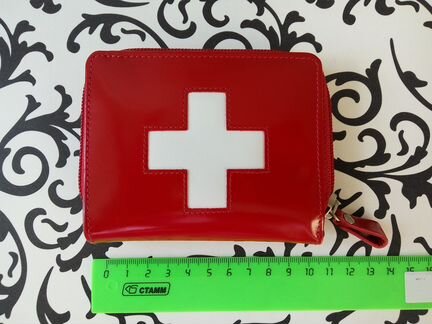 Красный кошелёк, новый