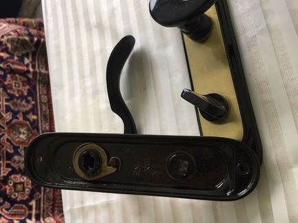 Продам ручки для межкомнатных дверей