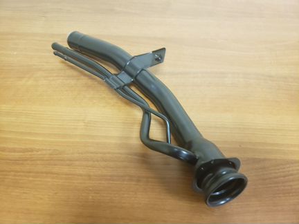 Горловина топливного бака Mitsubishi L200