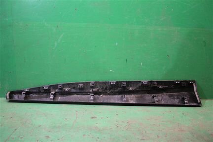 Накладка двери передняя правая Nissan Murano Z52