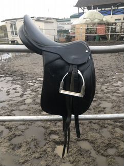 Выездковое седло Zaldi