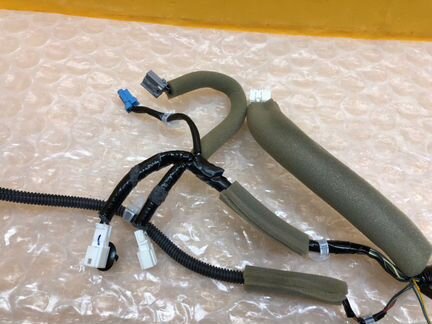 Проводка багажника Nissan Patrol Y62 2010-2020