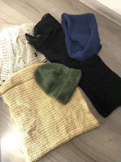 Зимние вещи, шарфы, снуды, шапки от 300