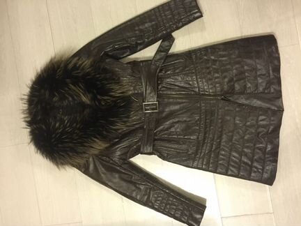 Кожаное пальто