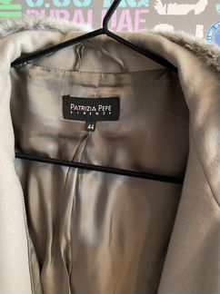 Пальто дафлкот Patrizia Pepe с мехом